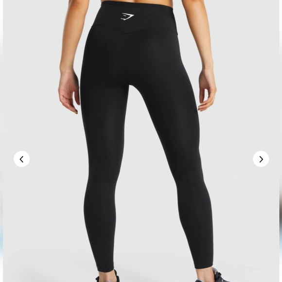 Gymshark Training Leggings in Black Size medium - Picture 3 of 6